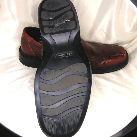 Bostonian Slip On Shoes - Picture 12 of 14